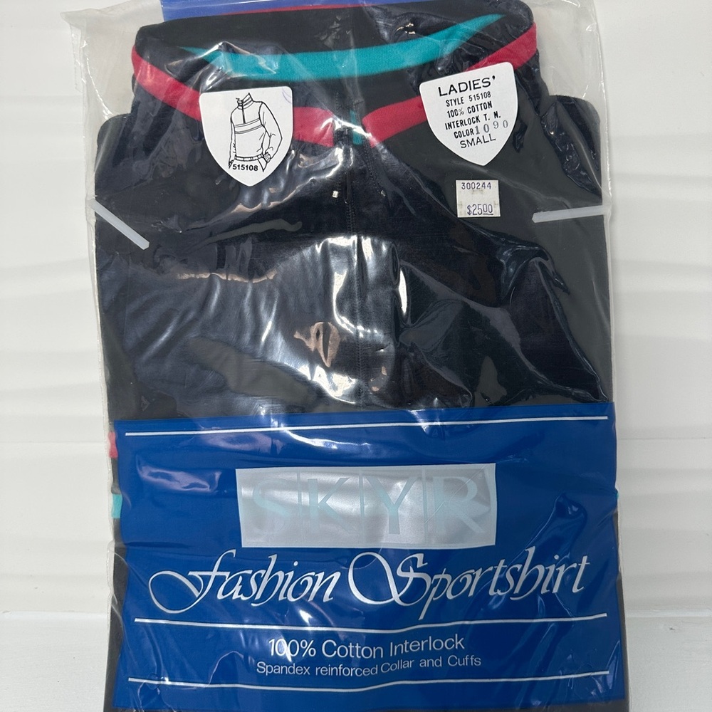 Skyr Vintage Zip Up Sweater Women’s Small - Picture 2 of 3